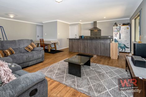 Property photo of 27 McNeal Loop McKail WA 6330