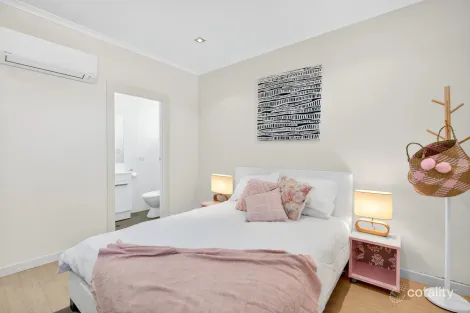 Property photo of 1/141 Hindmarsh Road Victor Harbor SA 5211