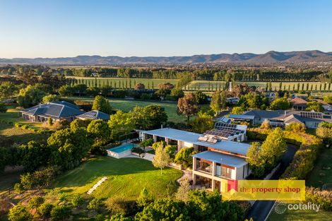 26 Robert Hoddle Gr, Bombira, NSW 2850