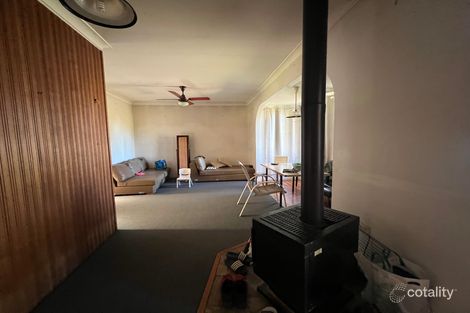 Property photo of 37 Wynyard Avenue Rossmore NSW 2557