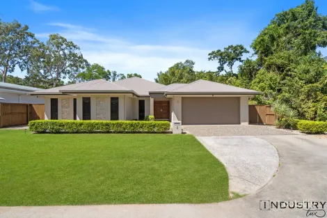 Property photo of 2 Anchor Close Trinity Beach QLD 4879