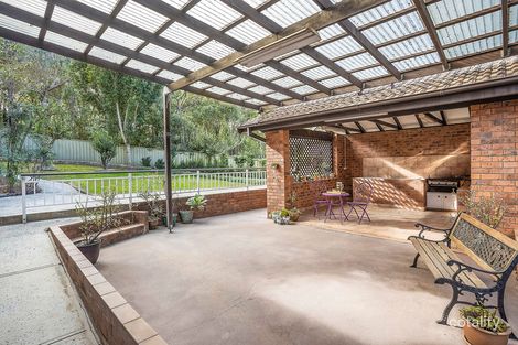 Property photo of 5 Casuarina Road Alfords Point NSW 2234