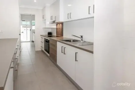 Property photo of 3/16-18 Benson Street Rosslea QLD 4812