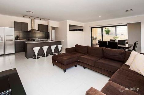 Property photo of 9 Chieftain Pass Madora Bay WA 6210