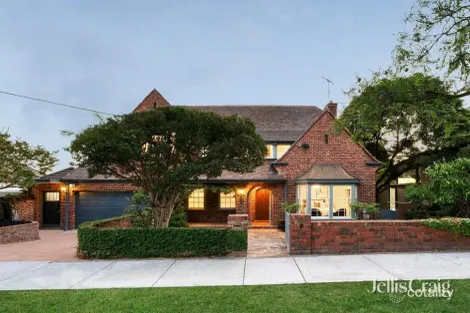 4 Riversdale Ct, Hawthorn, VIC 3122