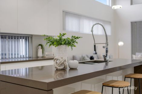 Property photo of 18A Grove Avenue Narwee NSW 2209