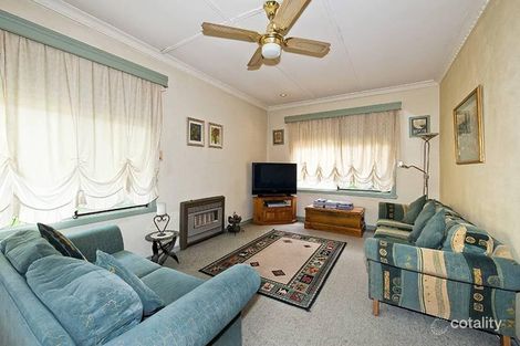 Property photo of 24 Ebony Parade Heidelberg West VIC 3081