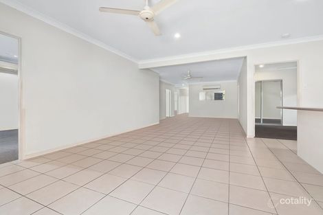 Property photo of 9 Totley Chase Trinity Park QLD 4879