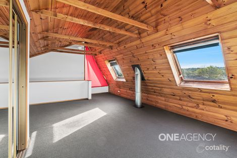 Property photo of 18 John Street Basin View NSW 2540