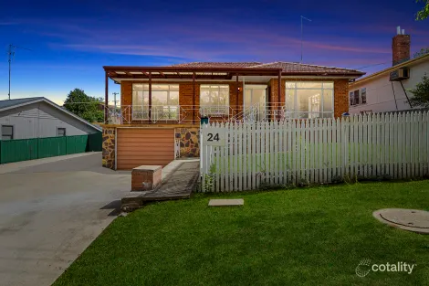 24 Sunnybar Pde, Karabar, NSW 2620