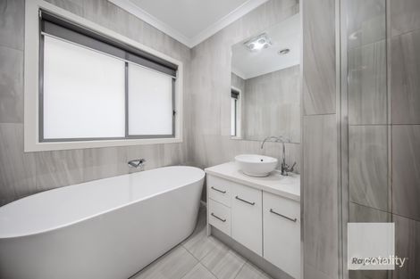 Property photo of 15 Cavenagh Terrace Taylors Hill VIC 3037