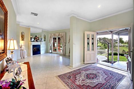 Property photo of 10 Clematis Court Warrandyte VIC 3113
