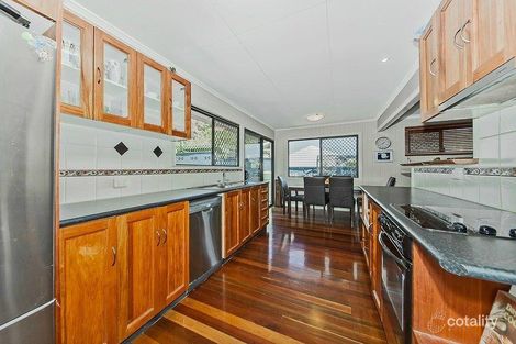 Property photo of 34 Norcombe Street Carina QLD 4152