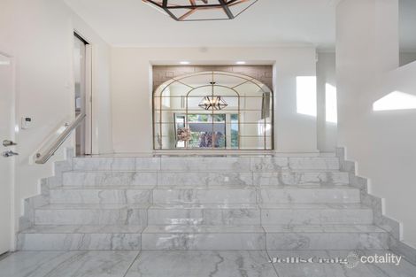 Property photo of 16 Coolabah Drive Eltham VIC 3095