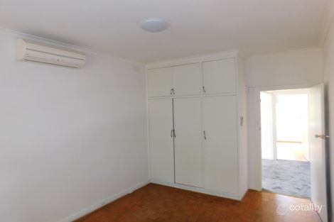 Property photo of 3/1 Milburn Grove St Kilda East VIC 3183