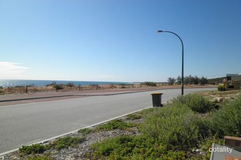 Property photo of 254 Ocean Drive Quinns Rocks WA 6030