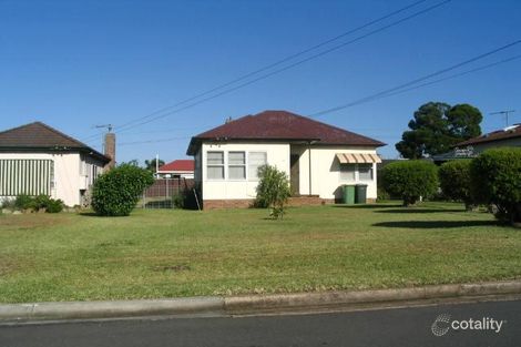 10 Green Ave, Smithfield, NSW 2164