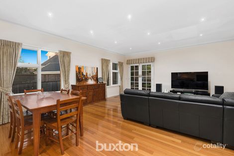 Property photo of 5 Aster Court Mount Waverley VIC 3149