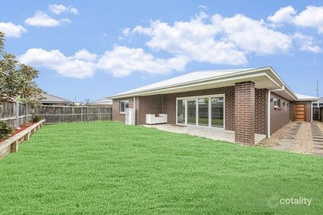 Property photo of 4 Gracedale View Gledswood Hills NSW 2557