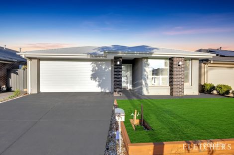 51 Atherstone Bvd, Strathtulloh, VIC 3338