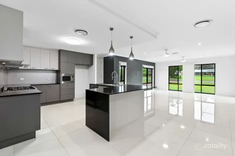 Property photo of 39 Seafarer Drive River Heads QLD 4655
