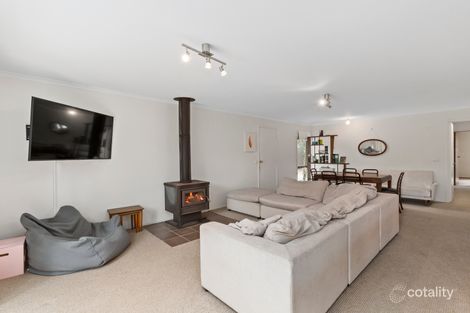 Property photo of 16 Cronulla Court Barwon Heads VIC 3227