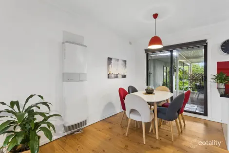 Property photo of 5 Finsterwald Way Fairview Park SA 5126