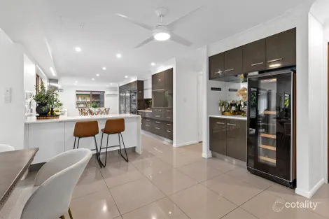 Property photo of 21 Bangalow Street Bridgeman Downs QLD 4035