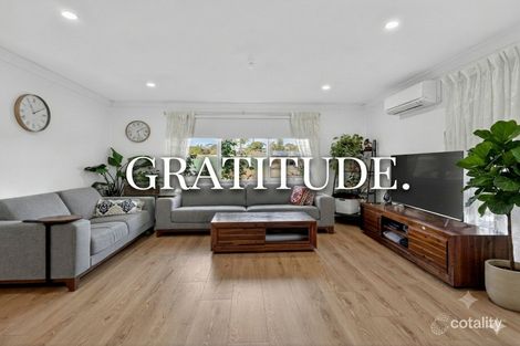 Property photo of 3 Hanlon Close Minto NSW 2566