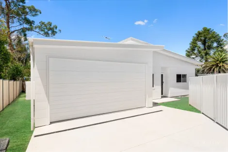 8B WOODVIEW ST, BROWNS PLAINS, QLD 4118