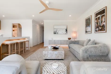 Property photo of 6/25-27 Hooker Boulevard Broadbeach Waters QLD 4218