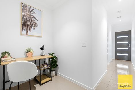Property photo of 9 Halycon Street Point Cook VIC 3030