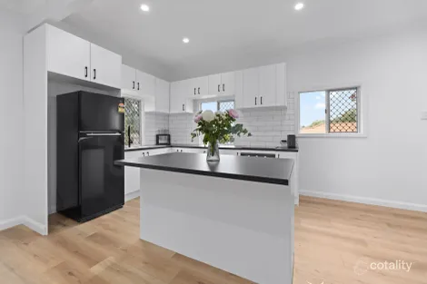 Property photo of 17 Bratchford Crescent Caboolture QLD 4510