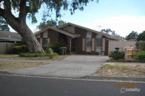 Property photo of 28 Madigan Crescent Mill Park VIC 3082