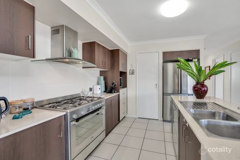 Property photo of 6 Iris Court Southside QLD 4570