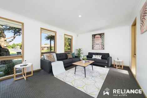 Property photo of 19 McMurray Crescent Hoppers Crossing VIC 3029