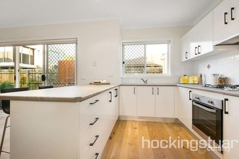 Property photo of 2/37 Royal Road Bonbeach VIC 3196