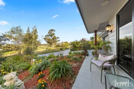 Property photo of 9 Carnoustie Close Cessnock NSW 2325