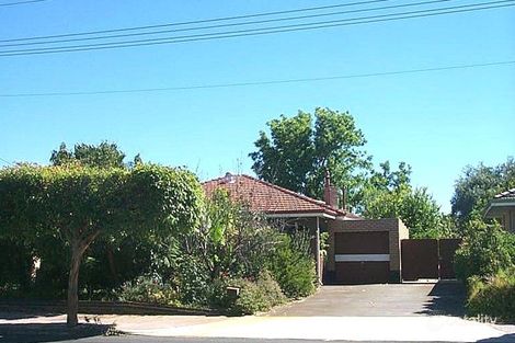 16 Garratt Rd, Bayswater, WA 6053