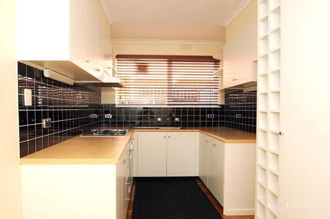 Property photo of 2/25 Shepparson Avenue Carnegie VIC 3163