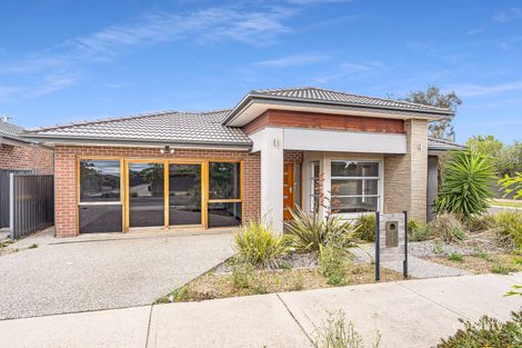 7 Willandra Bvd, Harkness, VIC 3337