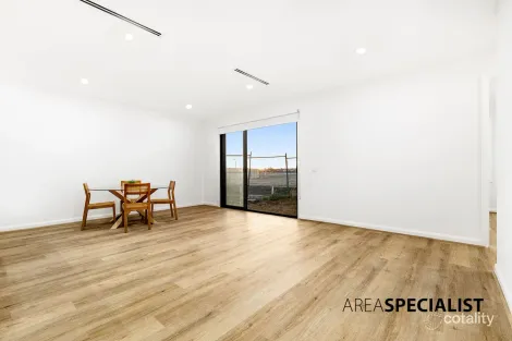 Property photo of 3 Cape Street Clyde North VIC 3978