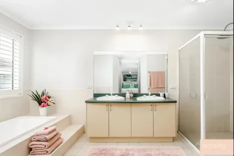 Property photo of 7 Melinda Close Beaumont Hills NSW 2155