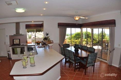 55 Henrietta Ave, Mount Nasura, WA 6112