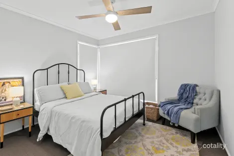 Property photo of 45 Wendon Way Bridgeman Downs QLD 4035