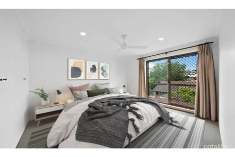 Property photo of 10/150 Clarence Road Indooroopilly QLD 4068
