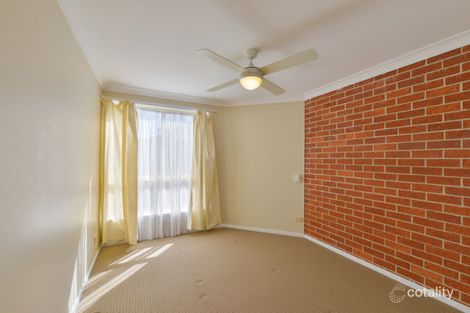 Property photo of 2/21 Illoura Street Hillvue NSW 2340