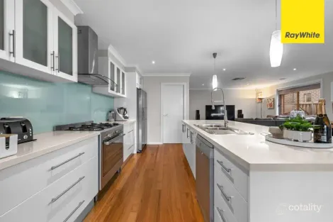 Property photo of 4 Triandra Drive Brookfield VIC 3338