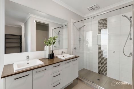 Property photo of 13 Aporum Avenue Wyndham Vale VIC 3024