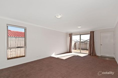 Property photo of 35 Jeff Snell Crescent Dunlop ACT 2615